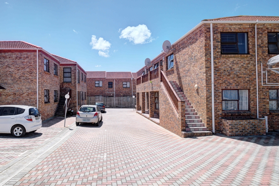 3 Bedroom Property for Sale in Brentwood Park Eastern Cape